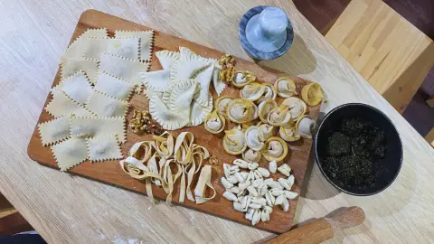 Pasta & Prosecco est – Tanulj meg friss, házi tésztát készíteni Budapesten! 1