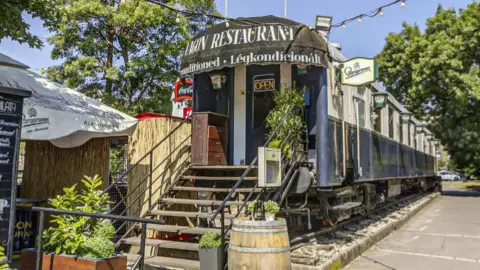 Egy különleges vacsora egy igazi vonaton, a VAGON Étteremben – Vagon tál 10