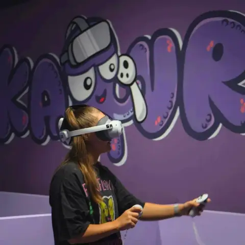 Vár a virtuális valóság! – 30 perces FREEROAM VR élmény Budapesten