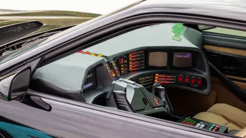 A 80-as évek legendája testközelből: Pontiac Firebird Trans Am "K.I.T.T." 7