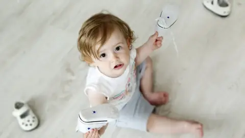 Baba/családi fotózás bababarát fotóstúdióban Budapesten 6