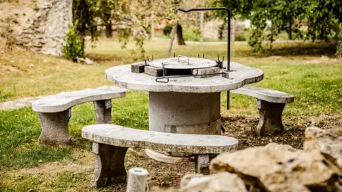 Rusztikus és modern szállás Cseszneken: D9 Cottage a Bakonyban – Ahol öröm felébredni! 1