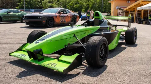 Formula BMW versenyautó vezetés a Kakucs Ringen 2