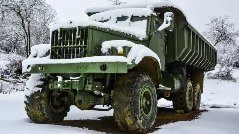 KrAZ – Teherautó élményvezetés a MultiShoot City Élményparkban 1