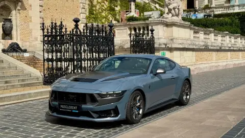 Ford Mustang Dark Horse Edition – Közúti élményvezetés Hajdúnánás környékén 2