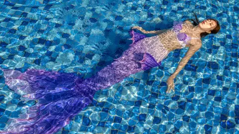 Csobbanj a mesék világába! – PADI Sellő élményúszás Budapesten 3