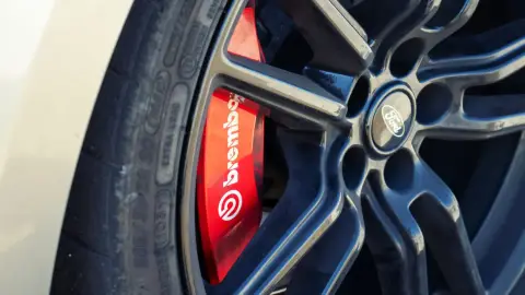 Ford Mustang Shelby GT500 élményvezetés az Euroringen 6