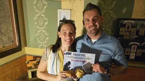 Rejtvényes lánykérés szabadulószobában Budapesten 16