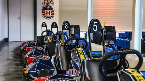 Éljétek át a sebesség örömét együtt! – Csoportos gokart élmény Székesfehérváron 13
