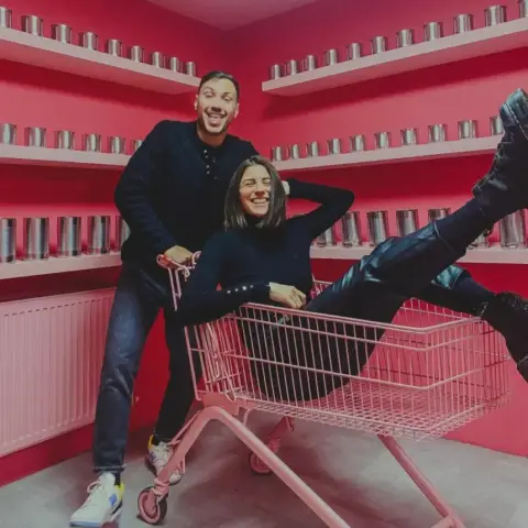 Édes Randi a Museum of Sweets & Selfies „No.1: Origin” Szelfi Múzeumban