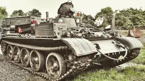 Tankvezetés VT-55 harckocsival Balatonakalin 2