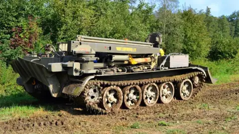 Tankvezetés VT-55 harckocsival Balatonakalin 3