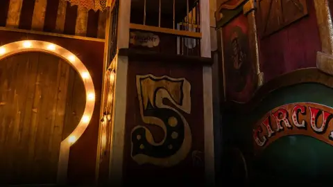 Rémségek Cirkusza – 'GAME OVER' Szabadulószoba Budapesten 4