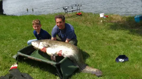 24 órás Apa-Fia pecamaraton Gyöngyösön – Profi vezetővel és fogási garanciával! 8