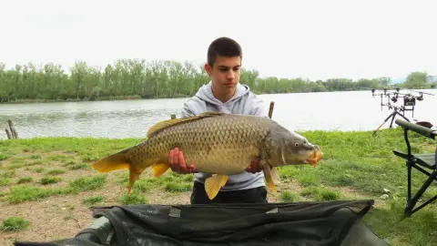 24 órás Apa-Fia pecamaraton Gyöngyösön – Profi vezetővel és fogási garanciával! 11