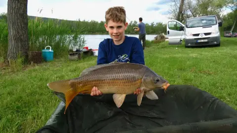 24 órás Apa-Fia pecamaraton Gyöngyösön – Profi vezetővel és fogási garanciával! 14