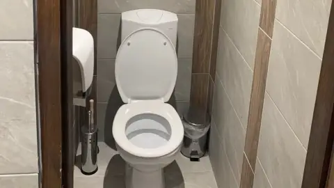 Várhegyen Fészekben – 2 éjszaka 4 fő részére a siroki Vár-Campingben 8