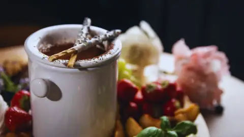 "Édes Pillanatok" Fondue-est Budapesten – Csokoládéval leöntött élmény! 8