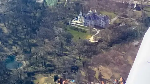 Kastélylátogatás & Sétarepülés a Dunakanyar felett, Gödöllőről indulva (transzferrel) 6