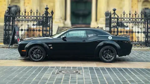 Dodge Challenger ScatPack Widebody – Közúti élményvezetés Hajdúnánás környékén 4