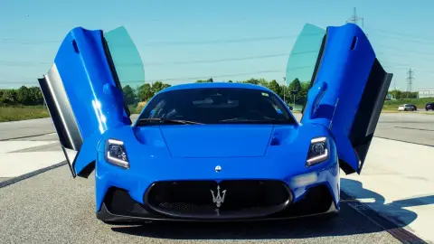 Olasz nap a Kakucs Ringen /2026.06.02./ Exkluzív autós élmény olasz gépcsodákkal! 7