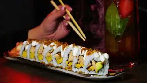 Ázsiai ízkavalkád kettesben a Wasabi Running Sushi & Wok étteremben (Podmaniczky u.) 26