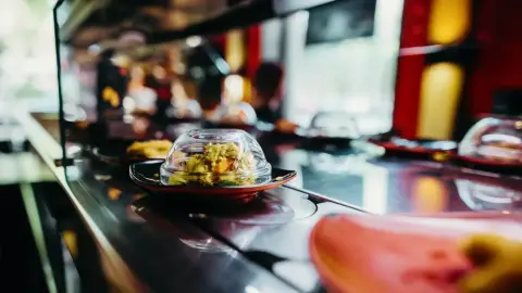 Ázsiai ízkavalkád kettesben a Wasabi Running Sushi & Wok étteremben (Podmaniczky u.) 18