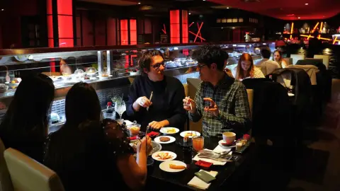 Ázsiai ízutazás Anyával: Korlátlan fogyasztás a Wasabiban! (MOM Park) 8