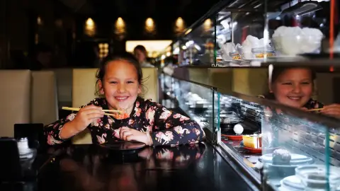 Ázsiai ízutazás Anyával: Korlátlan fogyasztás a Wasabiban! (MOM Park) 15