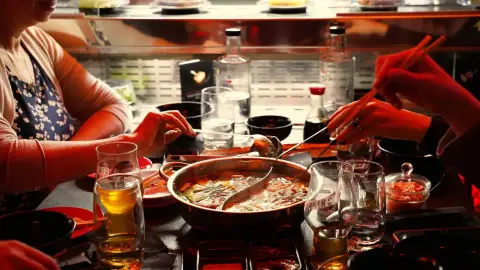 What's Running – Soup & Sushi & Hotpot: Korlátlan fogyasztással! 5