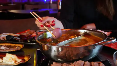 What's Running – Soup & Sushi & Hotpot: Korlátlan fogyasztással! 19