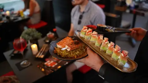 What's Running – Soup & Sushi & Hotpot: Korlátlan fogyasztással! 17