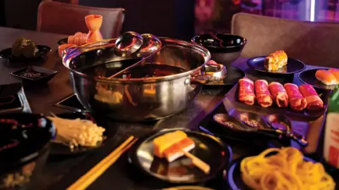 What's Running – Soup & Sushi & Hotpot: Korlátlan fogyasztással! 21