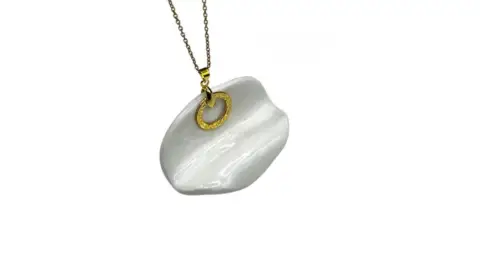 Porcelán nyaklánckészítő workshop Budapesten – 2 alkalom 2