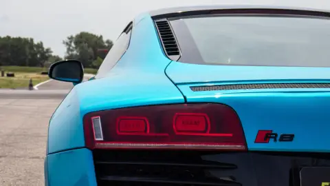 Audi R8 élményautózás gyerekeknek a Kakucs Ring versenypályán 2