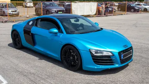 Audi R8 élményautózás gyerekeknek a Kakucs Ring versenypályán 13