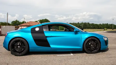Audi R8 élményautózás gyerekeknek a Kakucs Ring versenypályán 20
