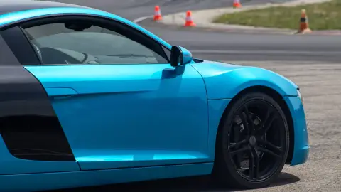 Audi R8 élményautózás gyerekeknek a Kakucs Ring versenypályán 27