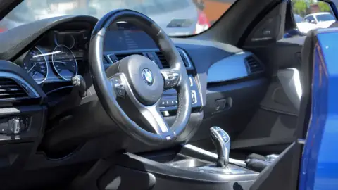 2016-os BMW M235i xDrive Cabrio – Autóbérlés 3