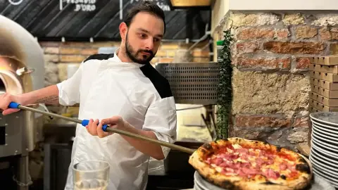 Nápoly legjobb ízei: Páros menü a Forni di Napoliban (Bazilika) 17