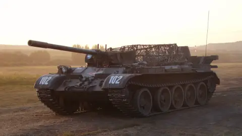 Tankvezetés T-55-ös harckocsival Balatonakalin 5