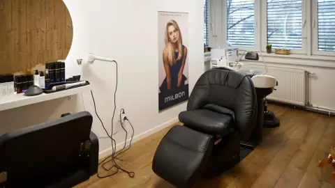 YURU GLAM csomag Budapesten: Japán hajszerkezet regeneráló hair spa kezelés + Smink 10