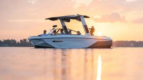 Wakesurf & Wakeboard élmény a Dunán a Super Air Nautique G23 fedélzetén 6