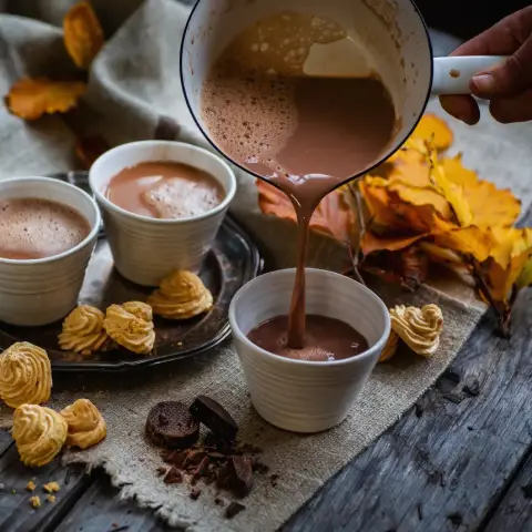 Douceur Chocolat – Forró Csokoládé élmény a C’est La Vie Caféban, Pátyon