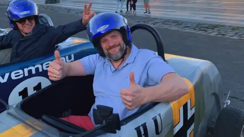 Mini Hot Rod túra Budapest belvárosában – Napfelkeltében! 22