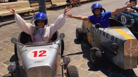 Mini Hot Rod túra Budapest belvárosában – Napfelkeltében! 28