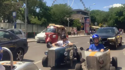 Mini Hot Rod túra Budapest belvárosában – Napfelkeltében! 30