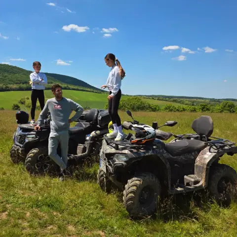 Quad-túra a Családdal a Bakony legszebb tájain, profi túravezetővel