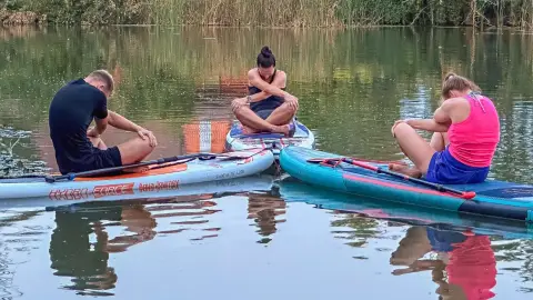 Páros SUP-jóga Szigethalmon – Mozgás & Relaxáció a vízen! 2