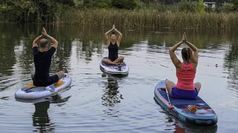Páros SUP-jóga Szigethalmon – Mozgás & Relaxáció a vízen! 7